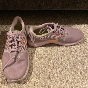 Nike tennis shoes